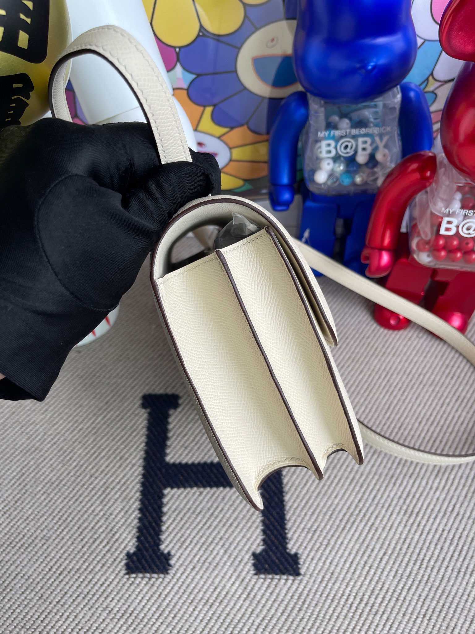 에르메스 콘스탄스18 나타 화이트 악어 리자드 가죽 버클 앱송